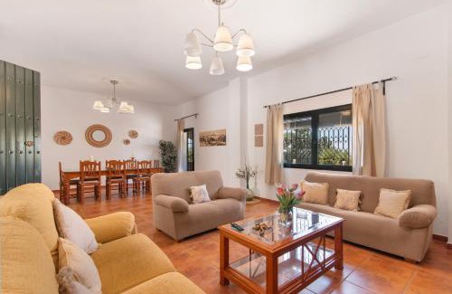 Cantillana Villa | Villa Durán