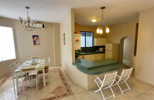 Salinas Villa | Villa