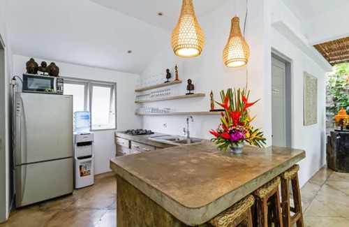 Central Seminyak Villa | Villa Eindra