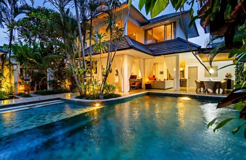 Central Seminyak Villa | Villa Eindra