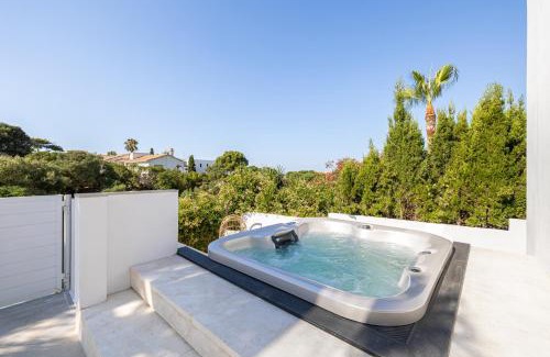 El Faro House | Villa El Faro by AORA STAY