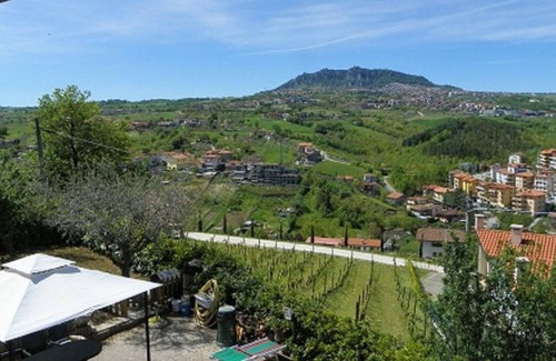 Serravalle Bed & Breakfast | Villa Emma