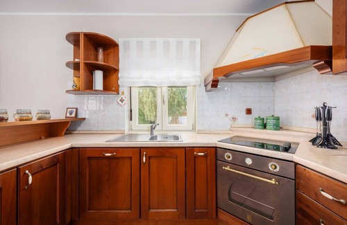 Zbandaj Villa | Villa Eufemia near Poreč with large garden and outdoor playground for kids