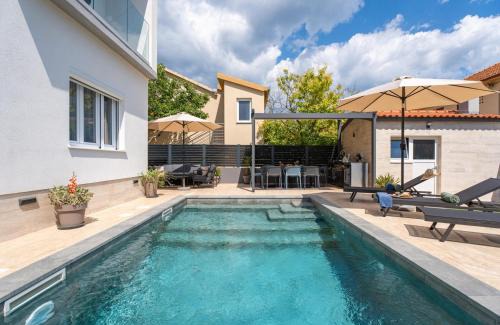 Trogir Villa | Villa Ewala