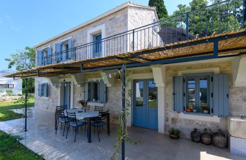 Petraca Villa | Villa Fig & Oak