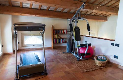Novilara Villa | Villa Fiore nel Borgo d'Arte Novilara by Yohome
