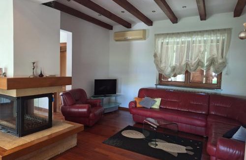 Rijeka House | Villa Fiumana