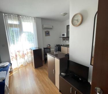 Ravda Apartment | Villa Flora SP apartments