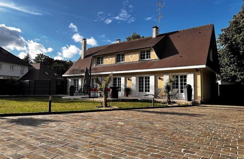 Saint-Fargeau-Ponthierry Villa | 🔥 Villa Pik'Beach