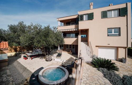Sutomiscica Villa | Villa Frida