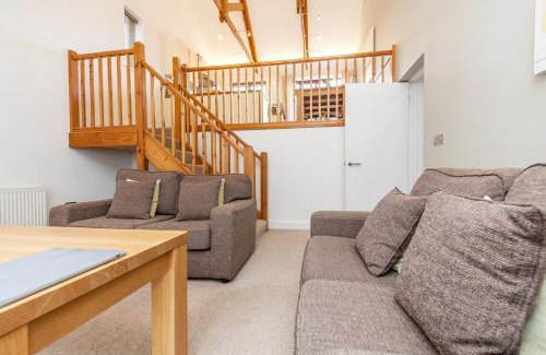 Carnon Downs House | Villa Gallery