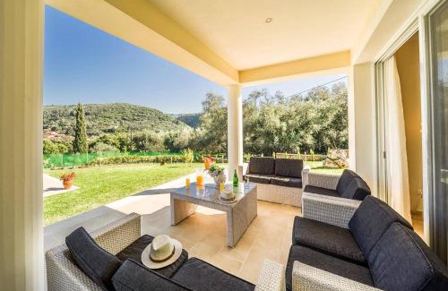 Petaleia Villa | Villa Gina by Villa Plus