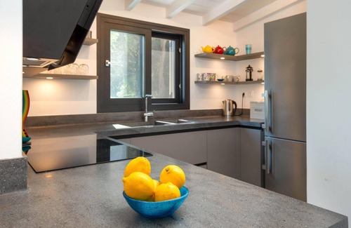 Koutsi Villa | Villa Gionis in Paxi