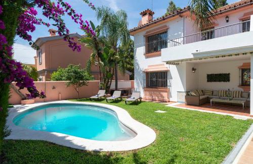 Marbella City Centre Villa | Villa Giovanni - Marbella Center - Heated Pool