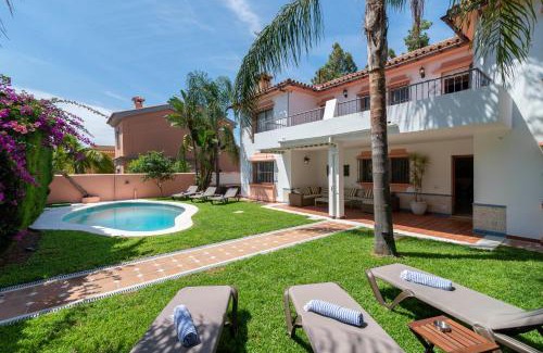 Marbella City Centre Villa | Villa Giovanni - Marbella Center - Heated Pool