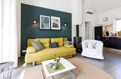 Nova Vas House | Villa Gloria