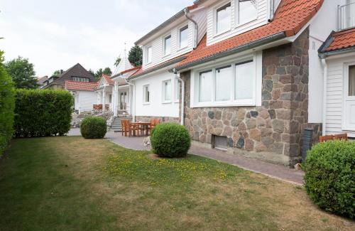 Alt-Travemunde/Ronnau Apartment | Villa Godewind