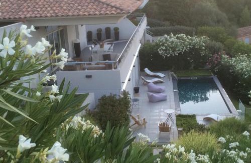 Ajaccio Villa | VILLA GOLFE AJACCIO près des plages