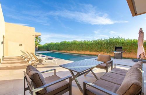 El Aggada Villa | Villa Hawai, ss vis à vis avec espace de sport , piscine Chauffée