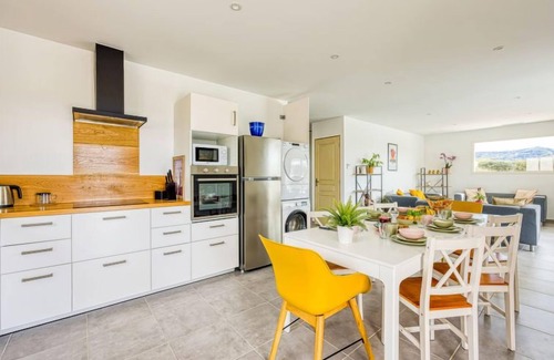 Goudargues House | Villa Hestia by Interhome