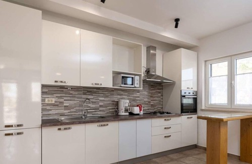 Sveta Jelena House | Villa Tulipa with beautiful sea view