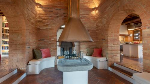 Tavarnelle Val di Pesa Villa | VILLA I LEVRIERI 8, Emma Villas