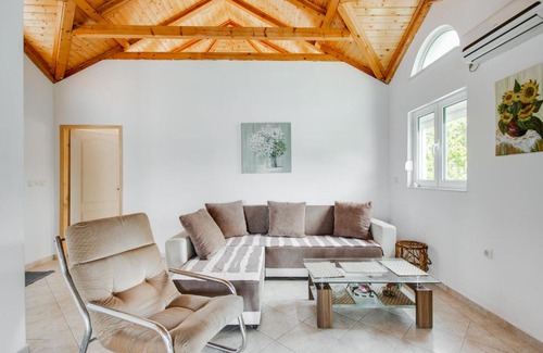 Zvinje Apartment | Villa Igalo