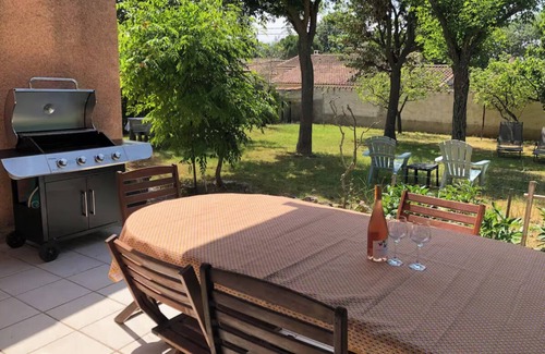 La Bouilladisse Villa | Villa in beautiful Provence between sky and sea