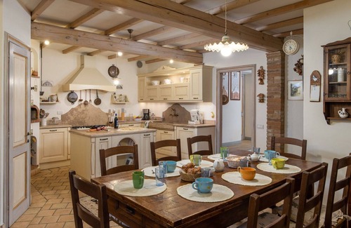 Poggiarello Villa | Villa in Colle Di Val D’elsa with 7 bedrooms sleeps 14