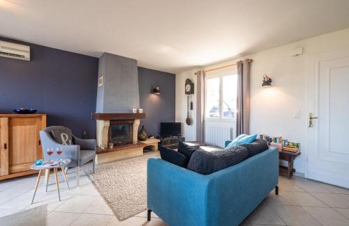 Caunes-Minervois Villa | Villa in Caunes-Minervois with Private Pool