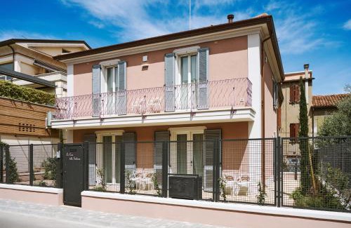Santarcangelo di Romagna Villa | Villa in centro con Giardino e Parcheggio - La Casa della Giuliana
