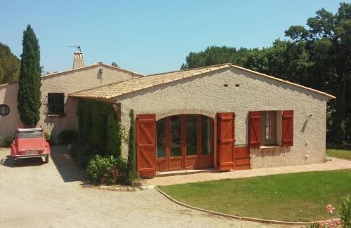 Plan-de-la-Tour House | Villa in Le Plan-de-la-Tour with Pool
