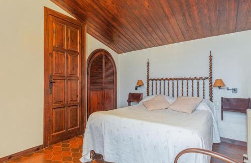 Sant Iscle de Vallalta House | Villa in Maresme near Montnegre Park, cleaning included