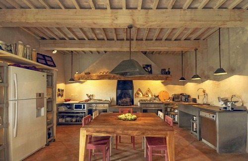 Sarteano Villa | Villa in Sarteano with 8 bedrooms sleeps 19