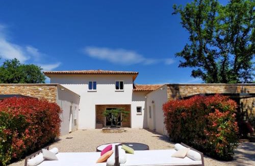 Montauroux Villa | Villa in Var with Hill Views & Pool, cleaning included