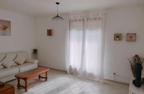 Nyons Villa | Villa indépendante avec piscine au rdc