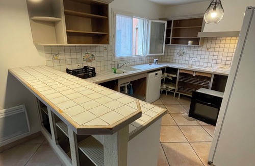 Puynormand Villa | VILLA, INDOOR POOL, NEAR SAINT-ÉMILION/BORDEAUX, IDEAL FOR FAMILY.