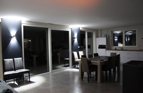 Fouesnant Villa | Villa indoor pool, South Brittany