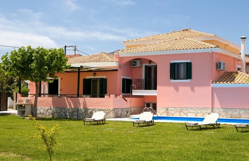 Kariotai Villa | Villa Ioanna (Anthemis villas) - Private Pool, 500sqm garden, playground for ki