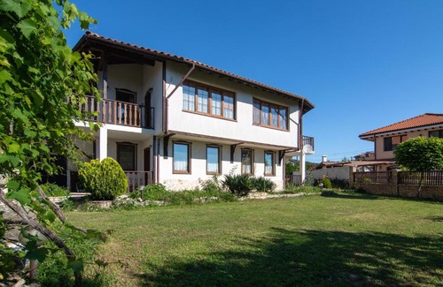 Golden Sands Apartment | Villa Ira
