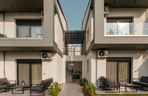 Polichrono Apartment | Villa Irene