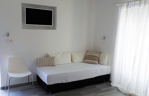 Naousa Hotel | Villa Irini
