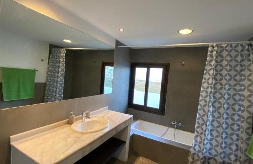 San Bartolome Villa | Villa Isabel