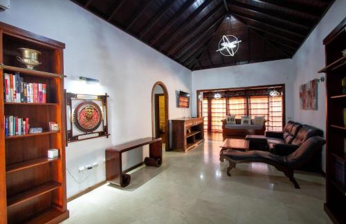 Cho Villa | Villa Jardín de Buda