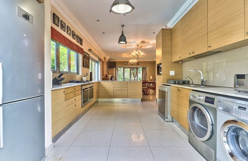 Kenilworth House | Villa Jesdene