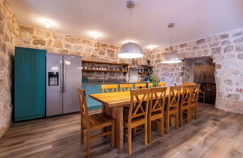 Mocici Villa | Villa Joe - heritage stone villa