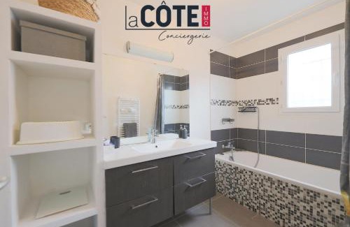 Ensues-la-Redonne House | Villa Junabole