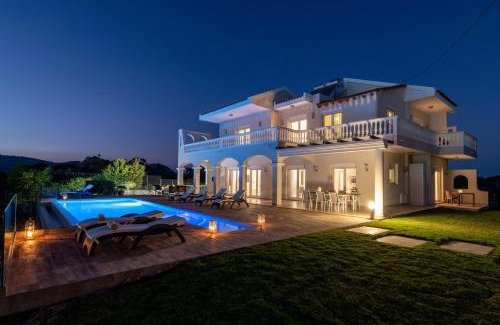 Archangelos Villa | Villa Kamos