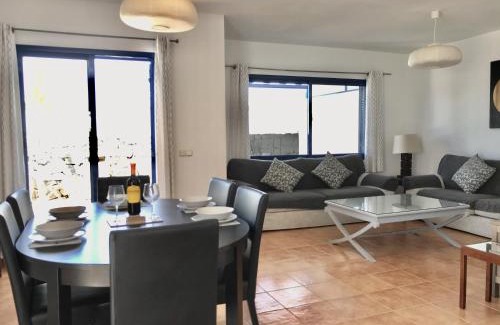Playa Blanca Villa | Villa Katarina