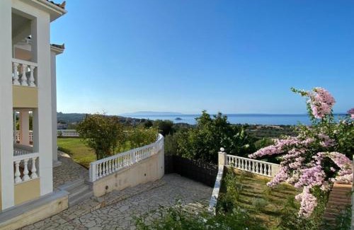 Metaxata Villa | Villa Kourkoumelata